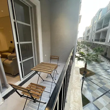 مسكن قطون - حطين K4 - بلكونة مطلّة عالممشى